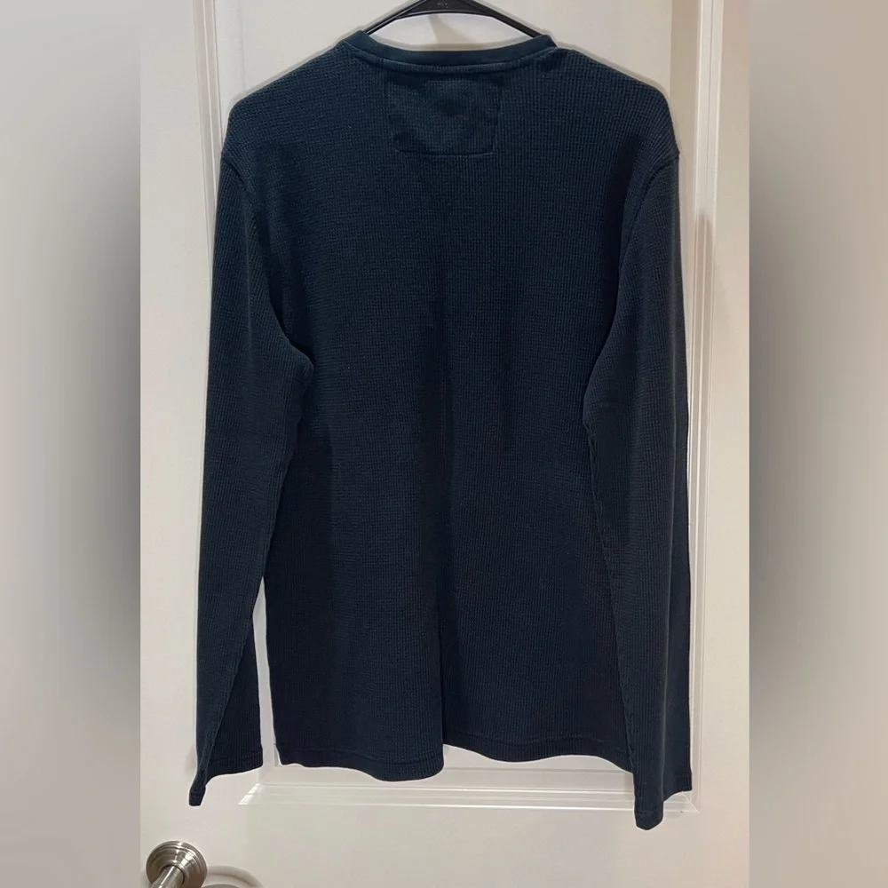 Banana Republic Navy Long Sleeve Waffle Knit Crew Neck Tee Size L